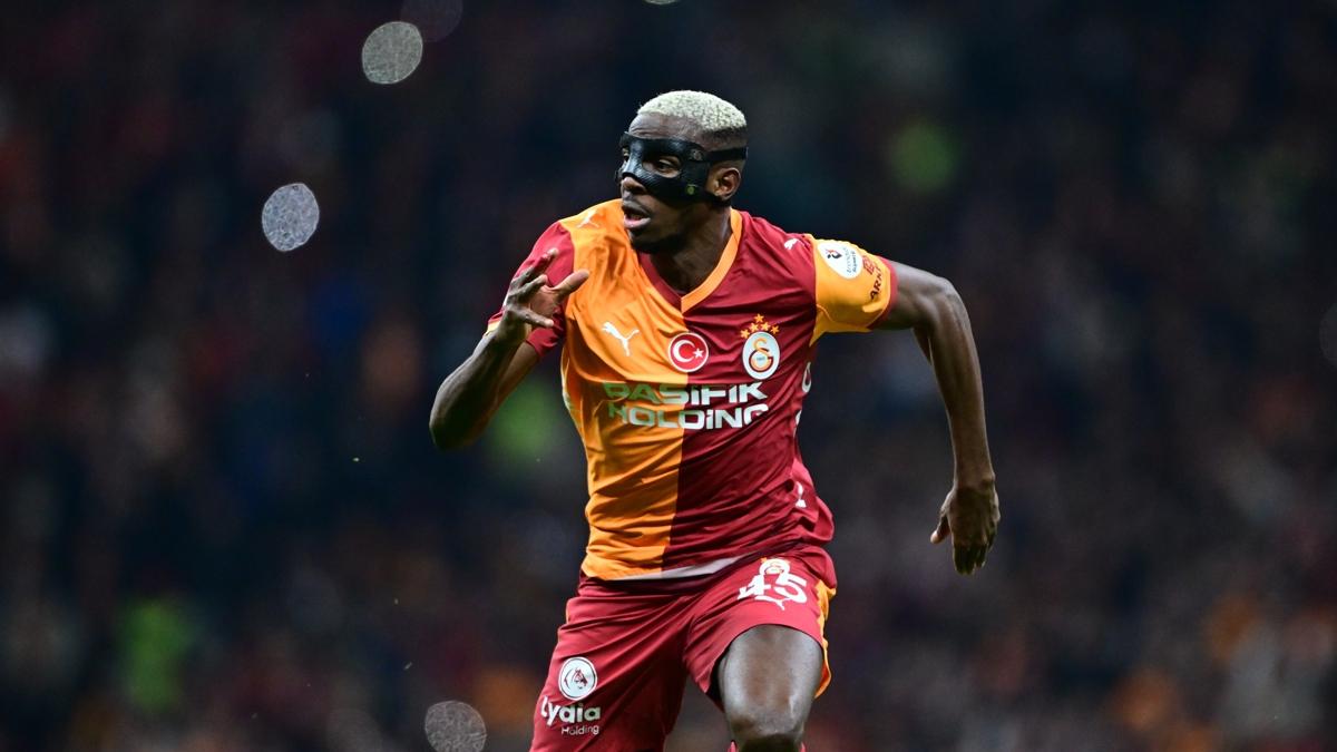 osimhen galatasaray sakatl�k foto�raflar� resimleri
