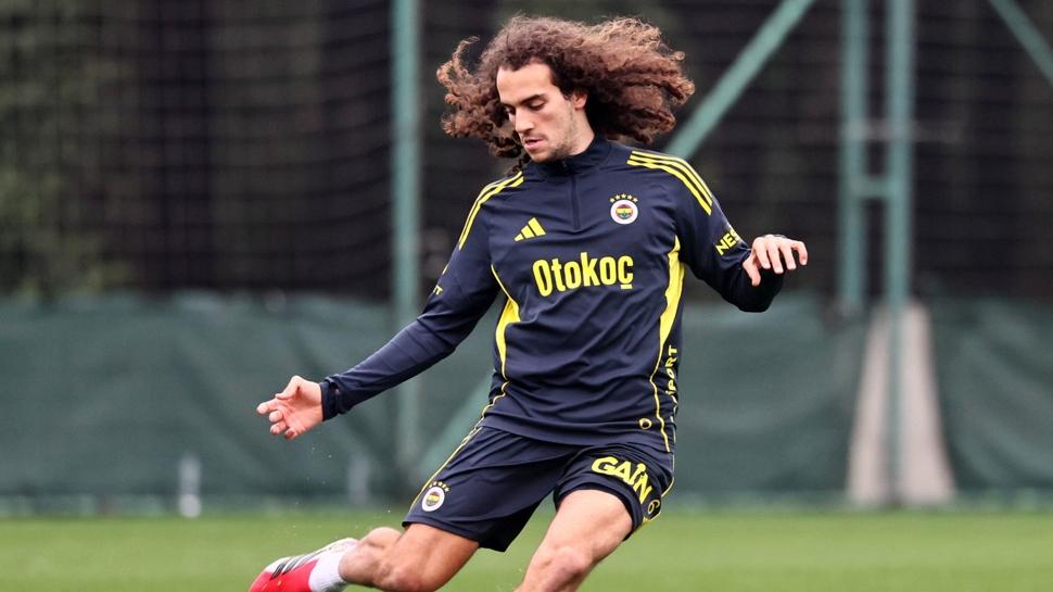 Fenerbahçe'de Beşiktaş derbisi mesaisi devam ediyor