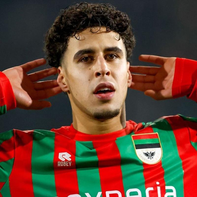 Fenerbah�e'ye Hollanda'dan sa� kanat! Sami Ouaissa'ya yak�n takip