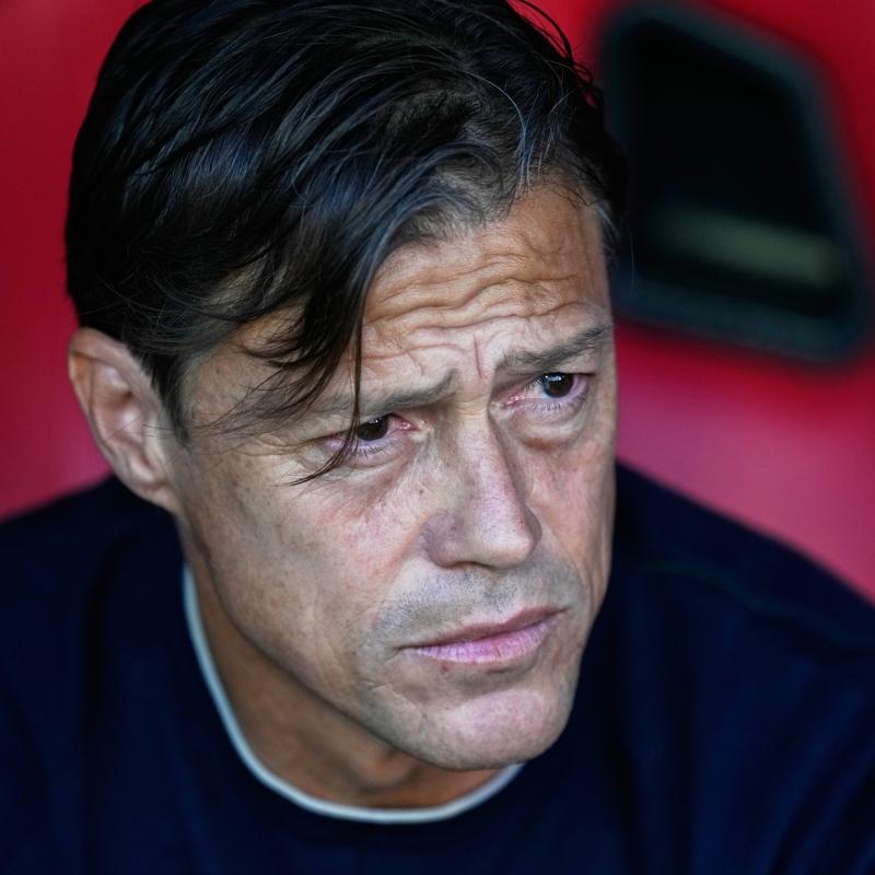 Sevilla'da Matias Almeyda ile yollar ayr�ld�