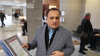 Erol K�se hayat�n� kaybetti! 16. kattaki evinden d��t�