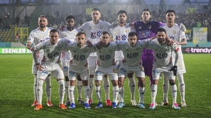 Erzurumspor FK, S�per Lig i�in iddial� konumda
