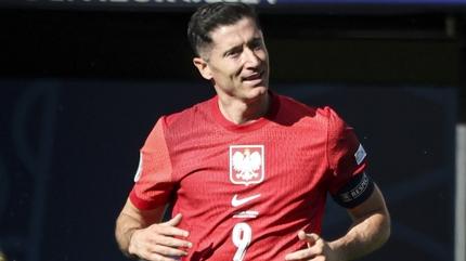 Robert Lewandowski'den milli tak�m a��klamas�