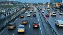�stanbul'da bayram d�n��� trafik yo�unlu�u