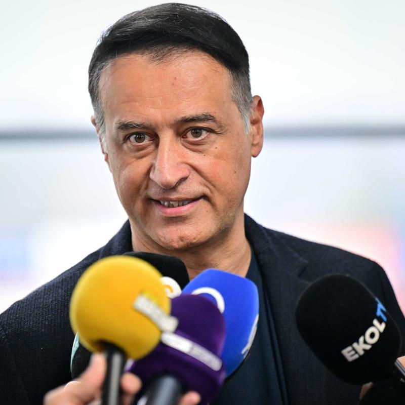 Yener �nce'den Noa Lang ve Victor Osimhen hakk�nda a��klama