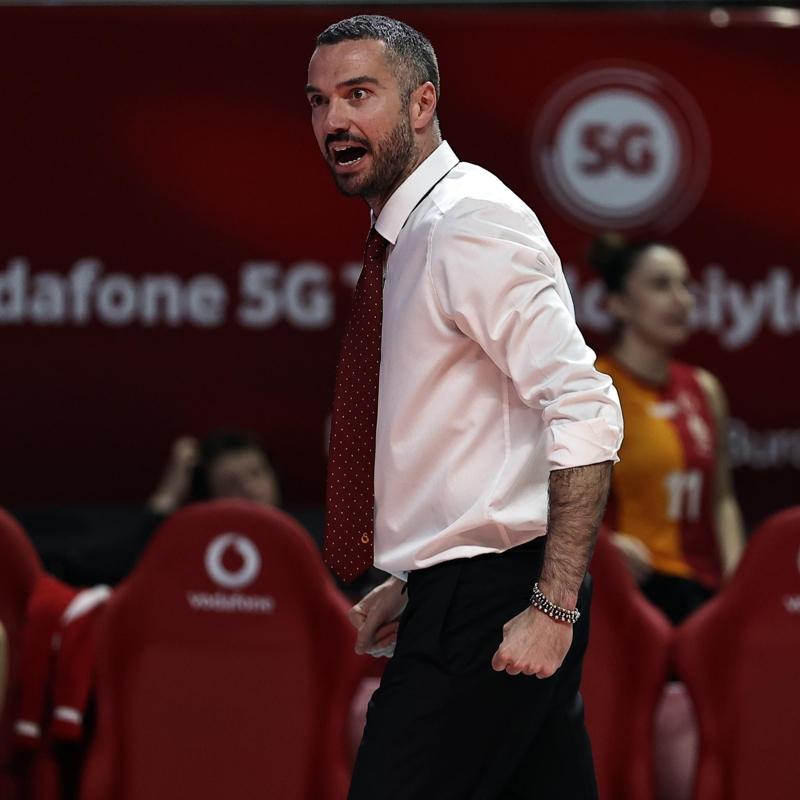 Galatasaray Daikin'de ba�antren�r Alberto Bigarelli ameliyat oldu