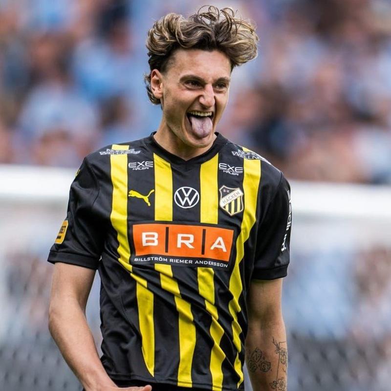 Trabzonspor'a gen� orta saha! Hedef Silas Andersen