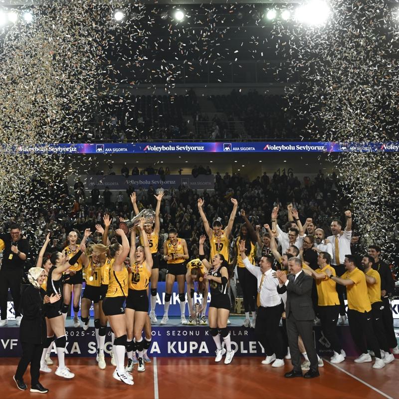 Bakan Bak'tan, Kupa Voley �ampiyonu Vak�fBank'a tebrik