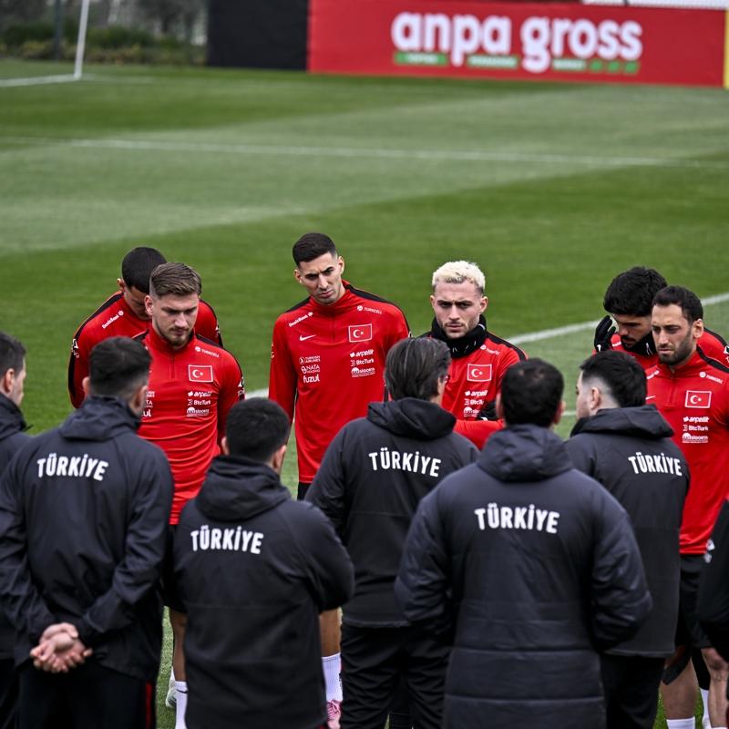 Milliler, Romanya ma��na haz�r