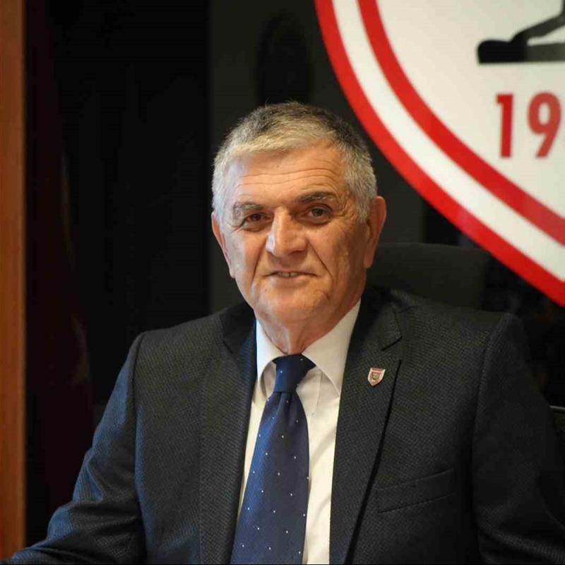 Suat �ak�r: �lk 5 i�in ligde kalan 24 puan�n tamam�na talibiz