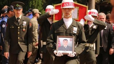 �ehit Piyade Uzman �avu� Yusuf A�ay'�n cenazesi memleketi Hatay'da defnedildi