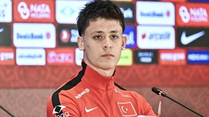 Arda G�ler'den o soruya net cevap! �Milli tak�mda nerede oynad���m�z�n �nemi yok�