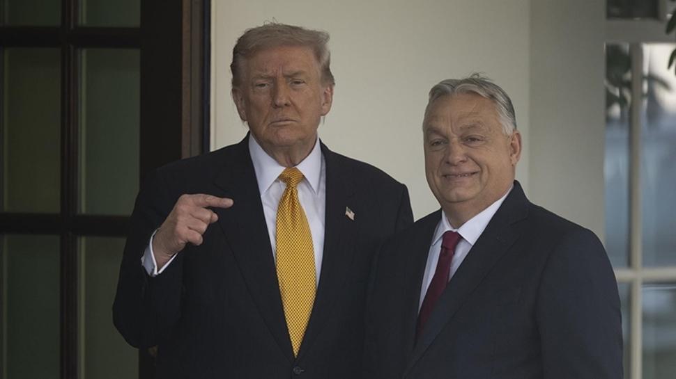 Trump'tan Orban'a destek mesaj�