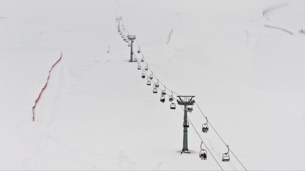 Yedikuyular Kayak Merkezi'ne ziyaretçi akını!