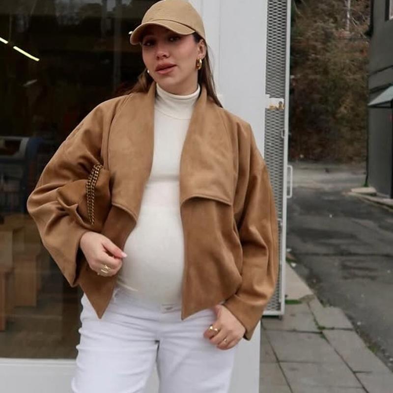 Anne oldu! Bebe�ine verdi�i ismi a��klad�