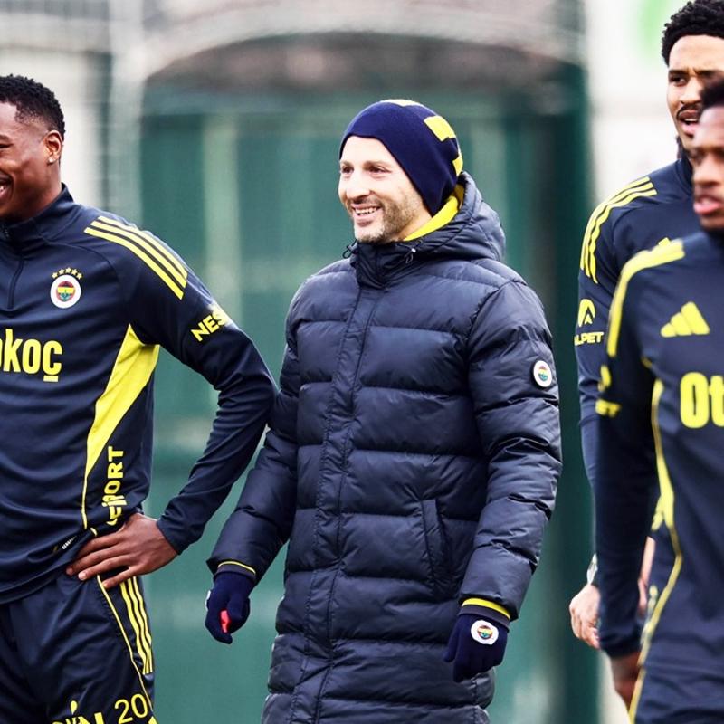 Fenerbah�e, Be�ikta� derbisine haz�rlan�yor