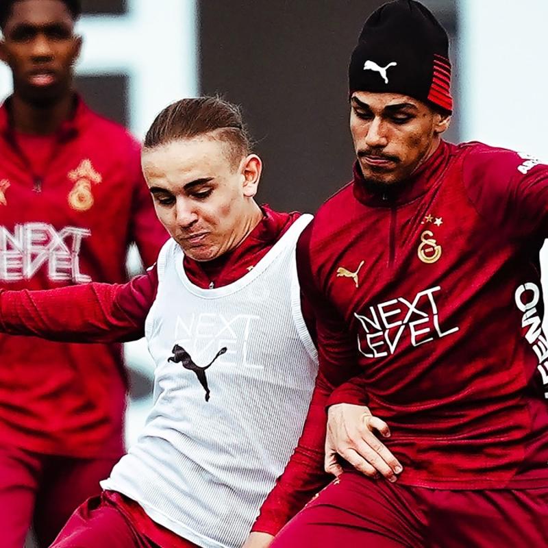 Galatasaray, Trabzonspor deplasman� �ncesi Kemerburgaz'da ter d�kt�