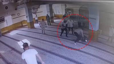 Camideki cinayette karar! San�k, maktul�n e�inden bak�n ne istedi?