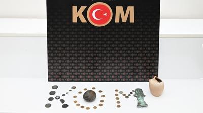 K�r�ehir'de tarihi eser niteli�inde 35 sikke ve 3 obje ele ge�irildi