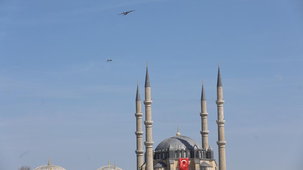 TSK'nın envanterindeki yerli ve milli sistemler Edirne'de sergilendi