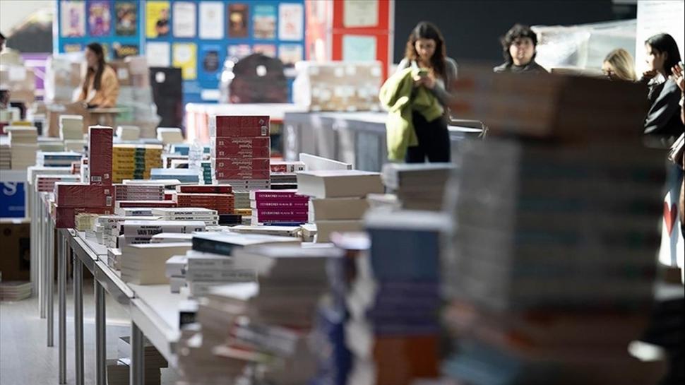 T�rk d�nyas�ndan yay�nc�lar ortak alfabe i�in Ankara'da toplan�yor