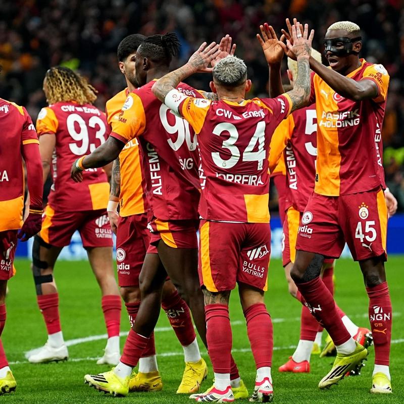 Galatasaray i�in kritik viraj! Milli ara sonras�...