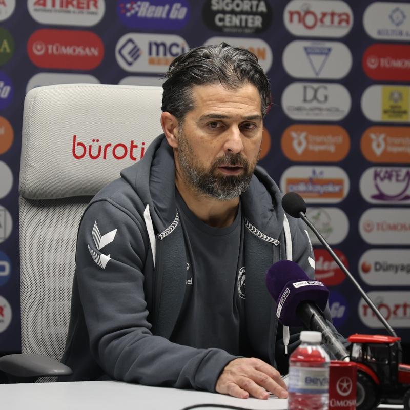 Konyaspor'a �lhan Palut dokunu�u