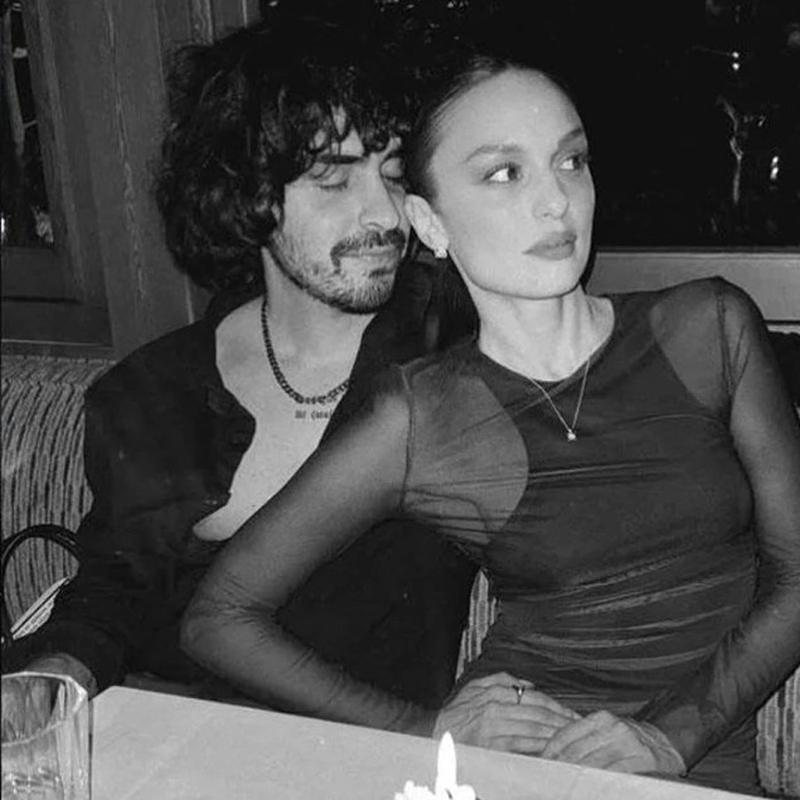 Sevgilisinin ad�n� duymaya tahamm�l edemedi!