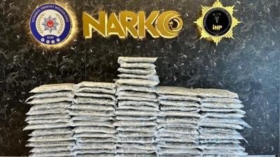 Esenyurt'ta uyuşturucu operasyonu! 4 kişi gözaltına alındı