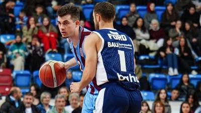 Trabzonspor, Bahçeşehir Koleji karşısında kayıp