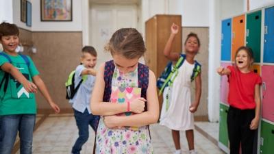 Zorbal��a nezaket ��z�m�