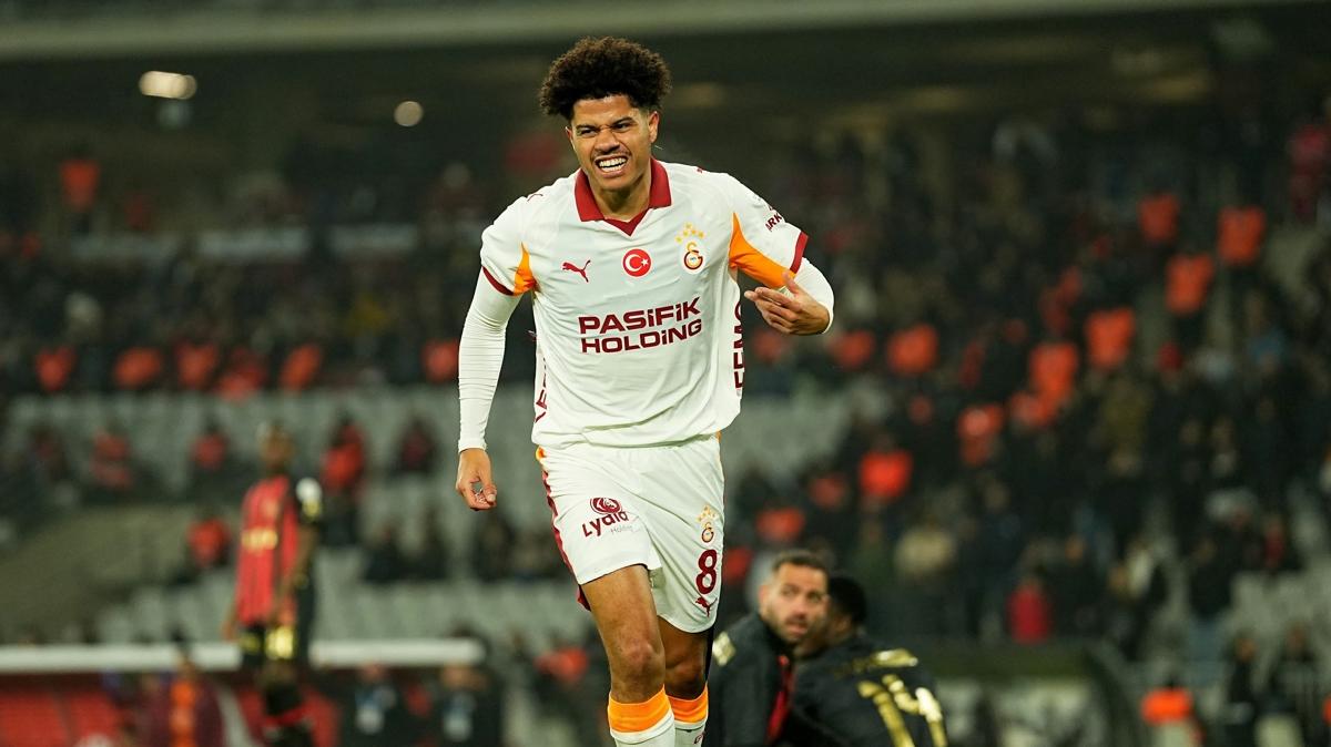 gabriel sara galatasaray manchester united foto�raflar� resimleri