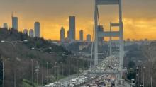 Haftan�n son i� g�n�nde �stanbul'da trafik kilit
