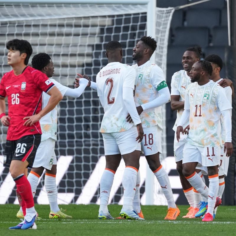 Fildi�i Sahili'nden G�ney Kore'ye 4 goll� tarife