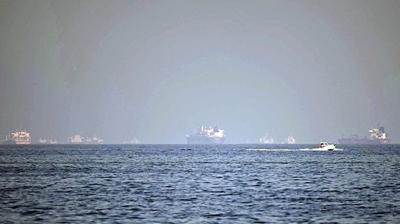 İslamabad: İran, Pakistan bayraklı 20 geminin daha Hürmüz'den geçmesine izin verdi