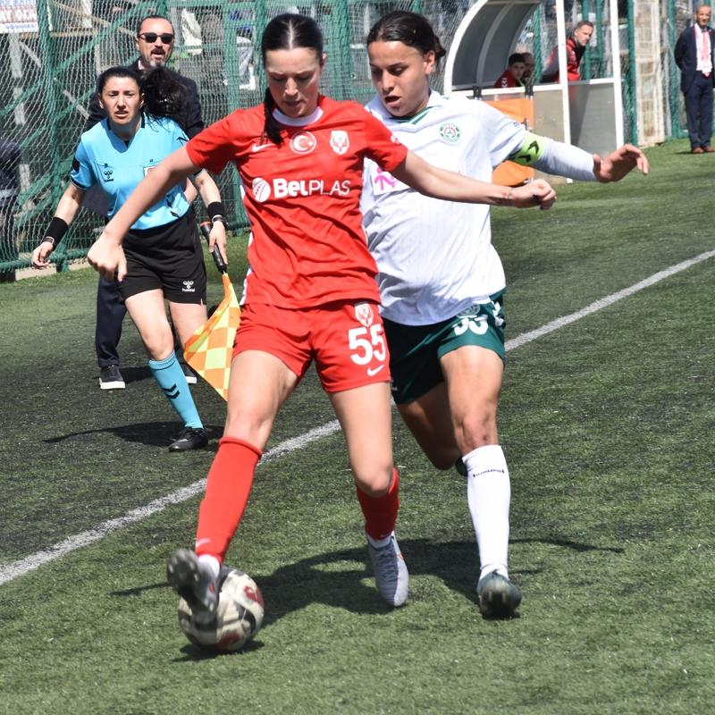 ABB FOMGET, Giresun'da 3 golle kazand�