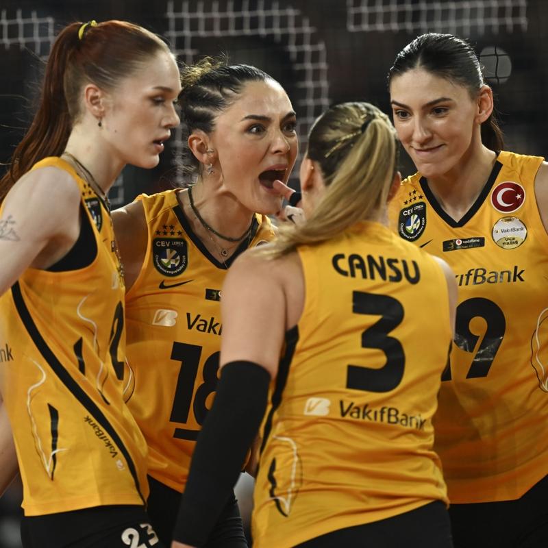 Eczac�ba�� Dynavit, finali hedefliyor