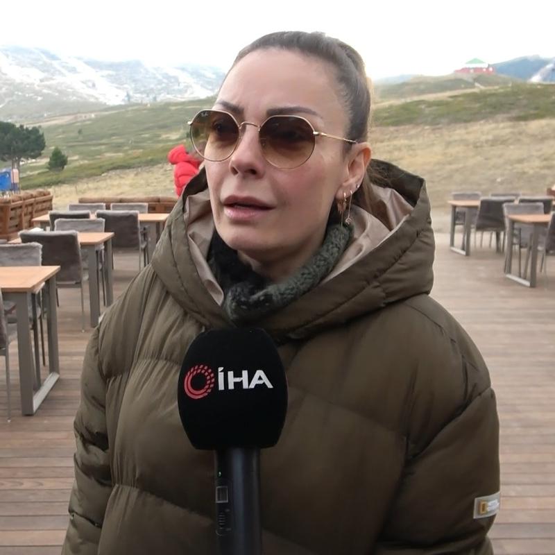 �zge �zder: �Sekt�rde kad�nlara haks�zl�k ediliyor�