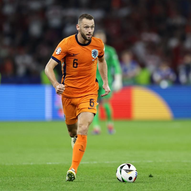 Skriniar'�n yan�na 3 aday