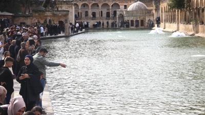 Bal�kl�g�l'e ziyaret�i ak�n� ya�an�yor!