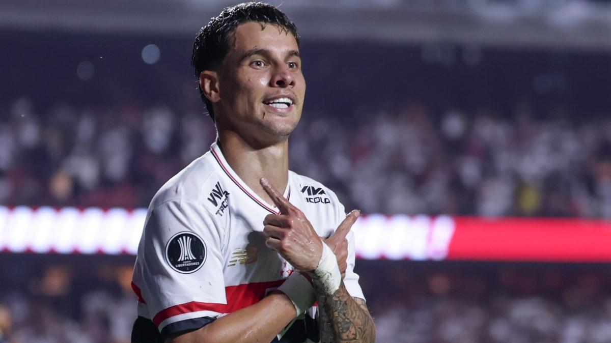 be�ikta� transfer Ferreirinha foto�raflar� resimleri