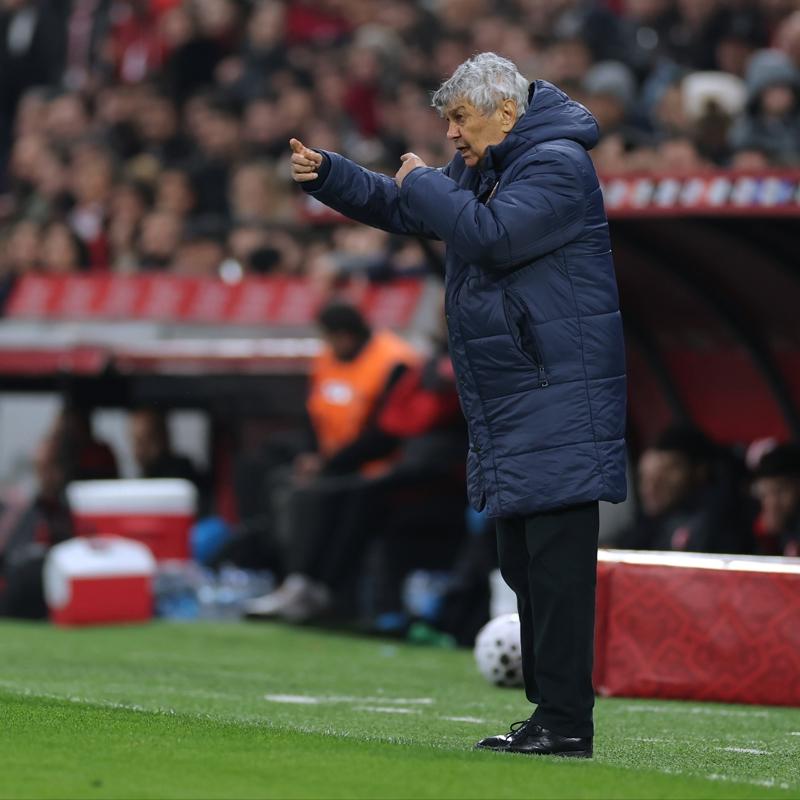 TFF, Mircea Lucescu i�in ge�mi� olsun mesaj� yay�nlad�