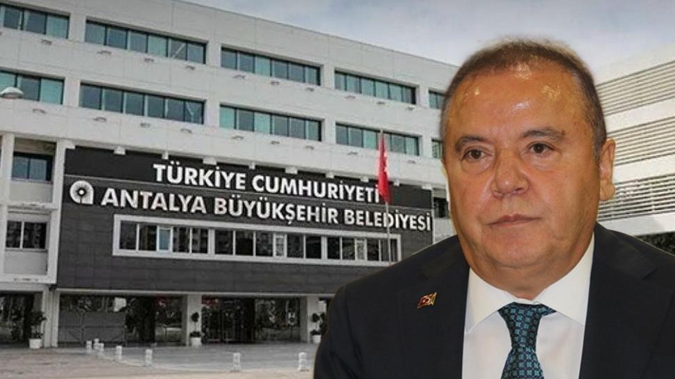 İBB'deki yolsuzluk Antalya'ya uzandı! Muhittin Böcek'in sağ kolu ve 1 kişi gözaltına alındı