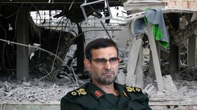 Devrim Muhaf�zlar� do�rulad�: H�rm�z'� kapatan komutan �ld� 