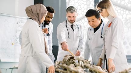 T�p okuyanlar a�k konusunda ba�ar�s�z m�? Beyaz �nl�k a�ka engel mi?