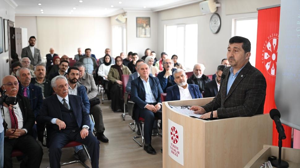 T�rkiye Yazarlar Birli�i'nde yeni ba�kan oy birli�iyle se�ildi