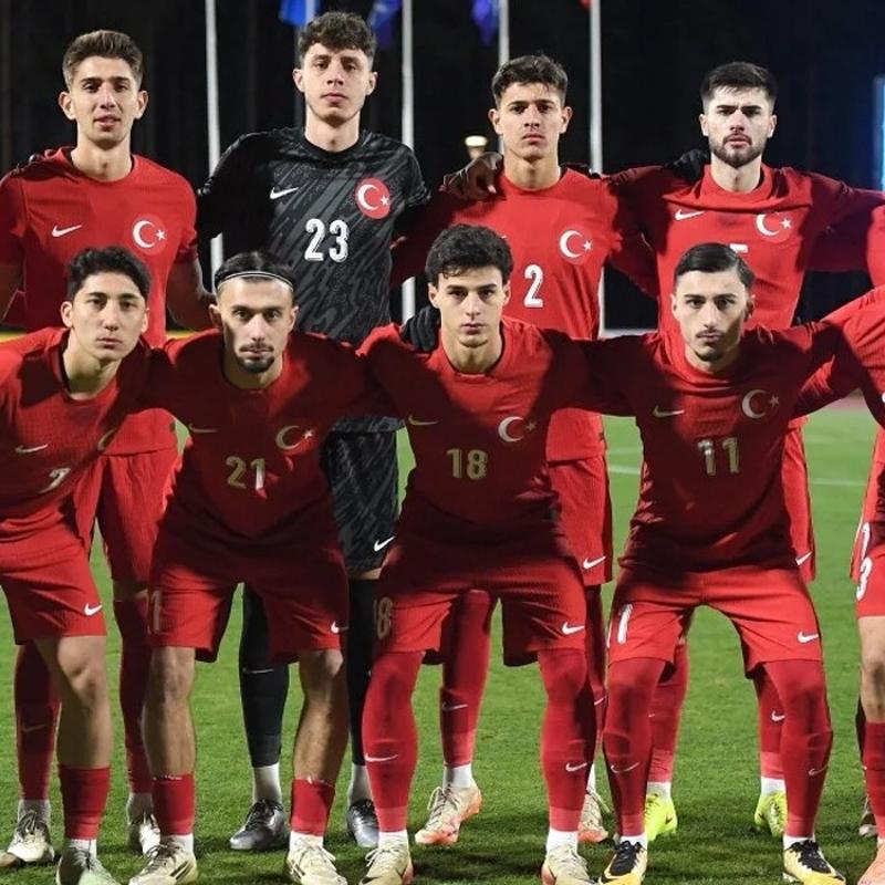 8 ki�i kalan �mit Milli Tak�m, H�rvatistan'a ma�lup oldu