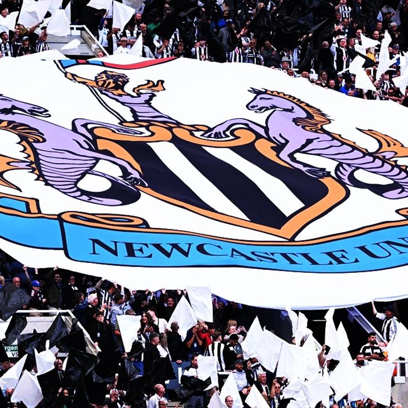 Newcastle United, dev cezayla kar�� kar��ya
