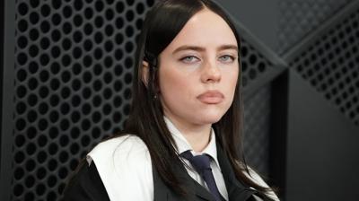 Billie Eilish'i �srarla takip ediyordu! O �ah�s hayat�n� kaybetti�