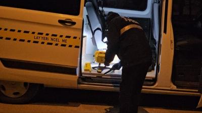 �orum'da eve zorla girdikleri iddias�... 4 ki�i g�zalt�na al�nd�